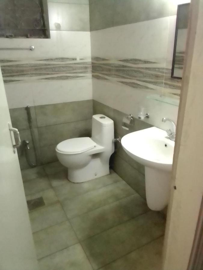 Newly Renovated Guesthouse 이슬라마바드 외부 사진